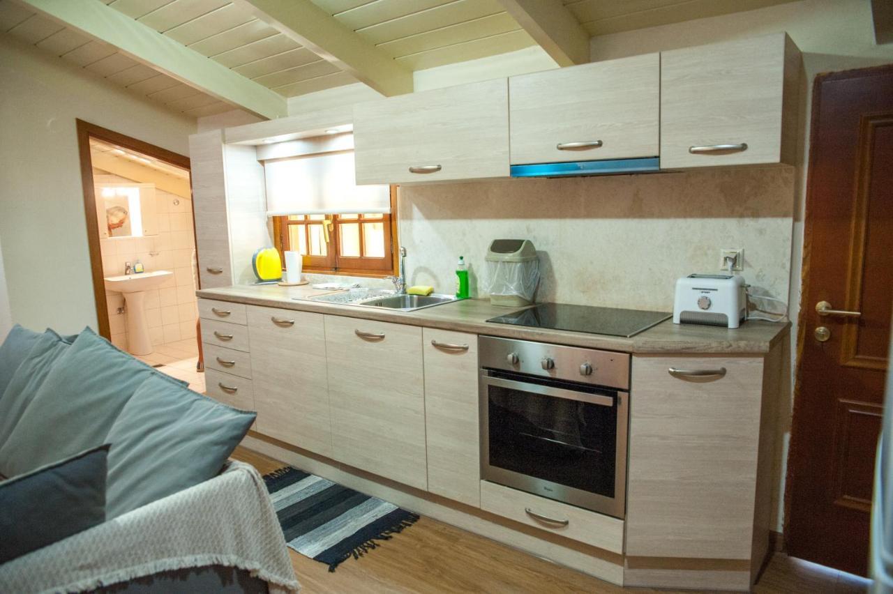 Monteduca Apartments Argostoli  Esterno foto
